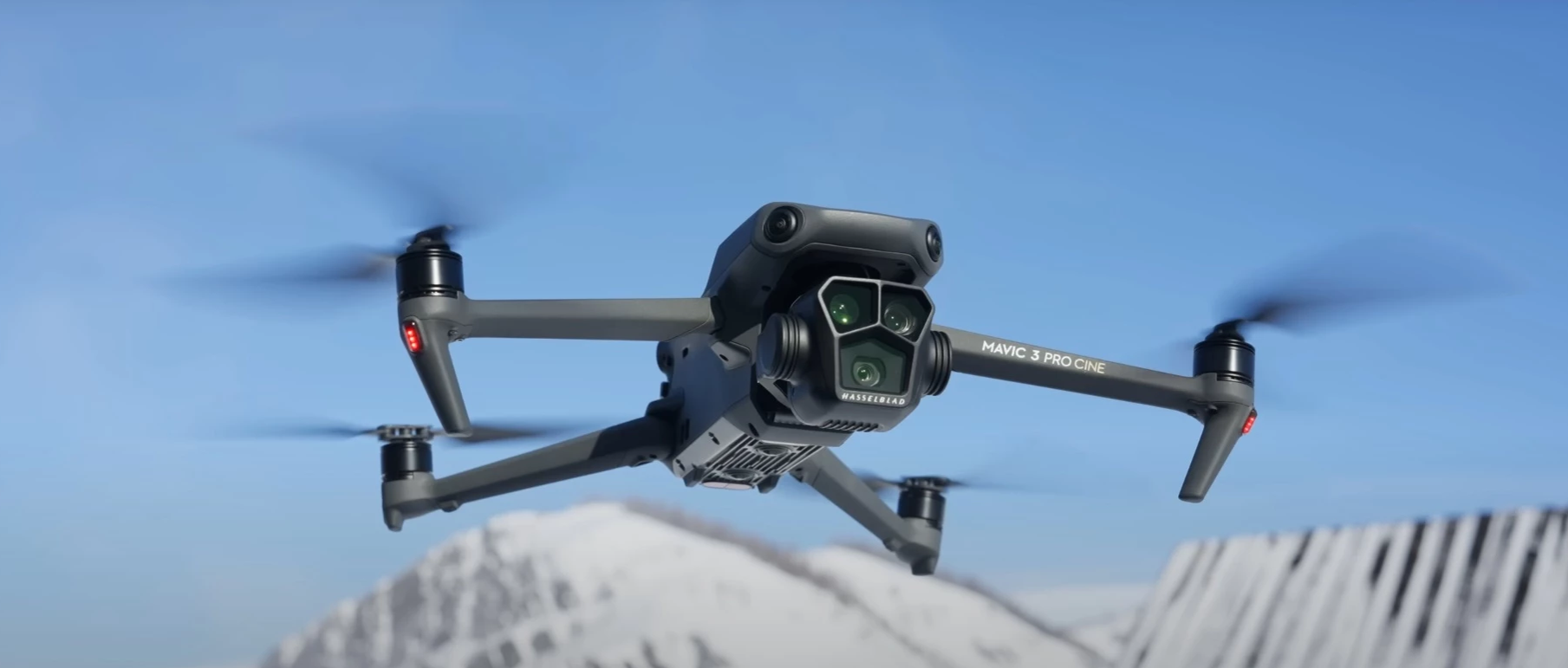 Захоплюючий світ DJI Mavic 3 Pro: Інноваційність у кожному кадрі